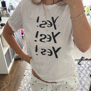 Chic graphic t shirt